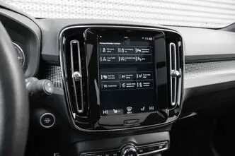 Volvo XC40, 2.0, 110 kW, diesel, automatic, front-wheel drive