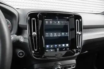 Volvo XC40, 2.0, 110 kW, diesel, automatic, front-wheel drive