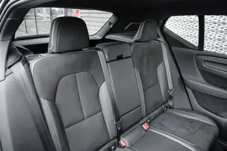 Volvo XC40, 2.0, 110 kW, diesel, automatic, front-wheel drive