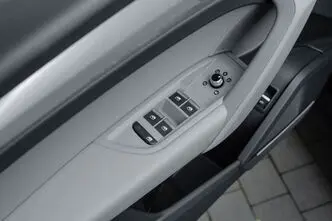 Audi Q5, 2.0, 220 kW, plug-in hybrid, automatic, four-wheel drive