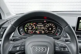 Audi Q5, 2.0, 220 kW, plug-in hybrid, automatic, four-wheel drive