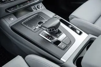 Audi Q5, 2.0, 220 kW, plug-in hybrid, automatic, four-wheel drive