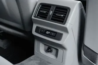 Audi Q5, 2.0, 220 kW, plug-in hybrid, automatic, four-wheel drive