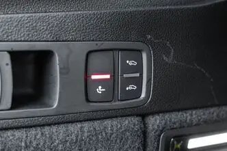 Audi Q5, 2.0, 220 kW, plug-in hybrid, automatic, four-wheel drive