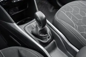 Peugeot 2008, 1.6, 73 kW, diesel, manual, front-wheel drive