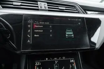 Audi e-tron, 230 kW, electric, automatic, four-wheel drive