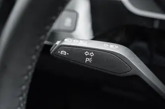 Audi e-tron, 230 kW, electric, automatic, four-wheel drive