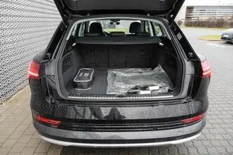 Audi e-tron, 230 kW, electric, automatic, four-wheel drive