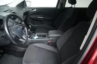 Ford Kuga, 1.5, 88 kW, bensiin, manuaal, esivedu