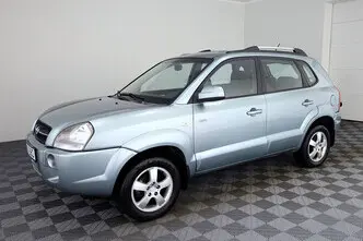 Hyundai Tucson, 2.0, 104 kW, bensiin, manuaal, nelikvedu