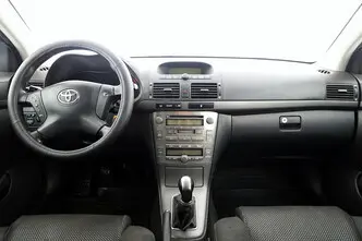Toyota Avensis, 2.0, 108 kW, bensiin, manuaal, esivedu