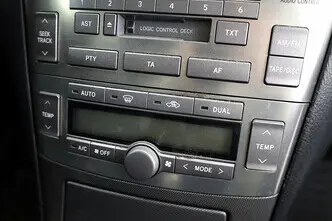 Toyota Avensis, 2.0, 108 kW, bensiin, manuaal, esivedu