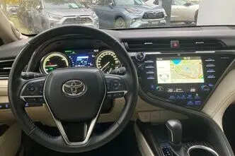 Toyota Camry, 2.5, 131 kW, hübriid, automaat, esivedu
