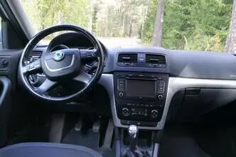 Škoda Yeti, 1.8, 118 kW, petrol, manual, four-wheel drive