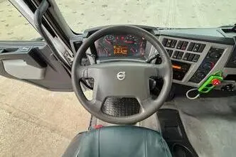 Volvo FE 320 6x2*4, 240 kW, dīzelis, automātiskā