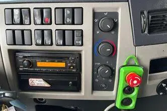 Volvo FE 320 6x2*4, 240 kW, dīzelis, automātiskā