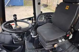 JCB 4CX