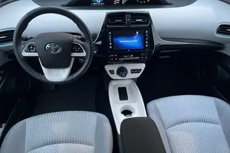 Toyota Prius, 1.8, 90 kW, plug-in hybrid, automatic, front-wheel drive