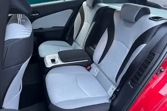 Toyota Prius, 1.8, 90 kW, plug-in hybrid, automatic, front-wheel drive