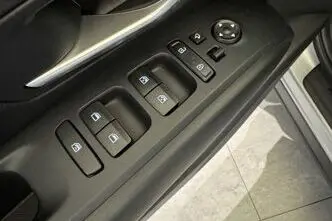 Hyundai Tucson, 1.6, 110.1 kW, bensiin, manuaal, esivedu