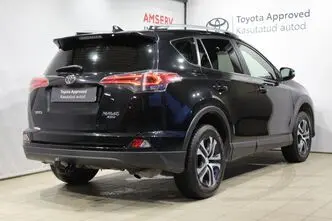 Toyota RAV4, 2.0, 112 kW, бензин, механическая, полный привод