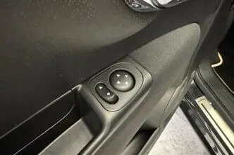 Fiat 500, 1.0, 51.5 kW, гибрид, механическая, передний привод