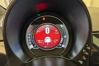 Fiat 500, 1.0, 51.5 kW, гибрид, механическая, передний привод