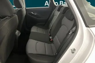 Hyundai i30, 1.5, 80 kW, petrol, manual, front-wheel drive