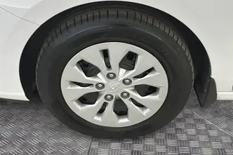 Hyundai i30, 1.5, 80 kW, petrol, manual, front-wheel drive