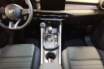 Alfa Romeo Tonale, 1.5, 118 kW, hybrid, automatic, front-wheel drive