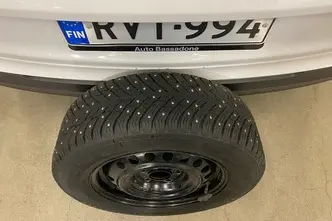 Hyundai i30, 1.5, 80 kW, petrol, manual, front-wheel drive