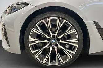 BMW 420, 140 kW, hybrid, automatic, four-wheel drive