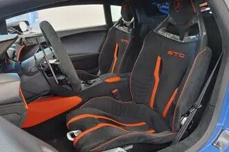 Lamborghini Huracán, 5.2, 470 kW, bensiin, automaat, tagavedu