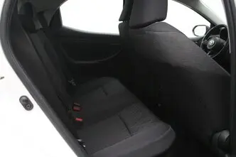 Toyota Yaris, 1.5, 85 kW, hübriid, automaat, esivedu