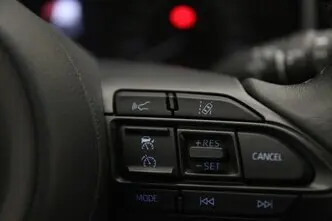 Toyota Yaris, 1.5, 85 kW, hübriid, automaat, esivedu