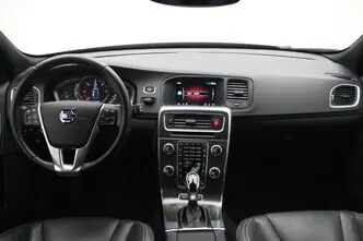 Volvo V60, 2.4, 208 kW, подключаемый гибрид, автомат, полный привод