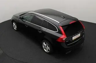 Volvo V60, 2.4, 208 kW, подключаемый гибрид, автомат, полный привод