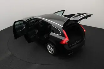 Volvo V60, 2.4, 208 kW, подключаемый гибрид, автомат, полный привод