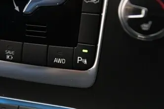 Volvo V60, 2.4, 208 kW, подключаемый гибрид, автомат, полный привод