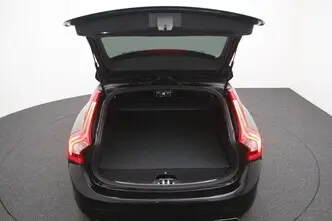 Volvo V60, 2.4, 208 kW, подключаемый гибрид, автомат, полный привод