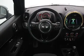 MINI Countryman, 2.0, 110 kW, diesel, manual, front-wheel drive