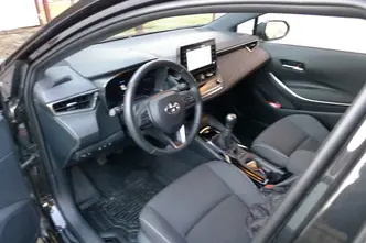 Toyota Corolla, 1.2, 85 kW, bensiin, manuaal, esivedu