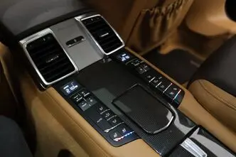 Porsche Panamera, 3.0, 309 kW, bensiin, automaat, nelikvedu