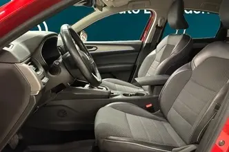 Renault Arkana, 1.6, 105 kW, гибрид, автомат, передний привод