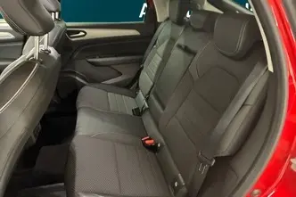 Renault Arkana, 1.6, 105 kW, гибрид, автомат, передний привод