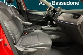 Renault Arkana, 1.6, 105 kW, гибрид, автомат, передний привод