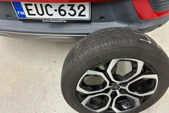 Renault Arkana, 1.6, 105 kW, гибрид, автомат, передний привод