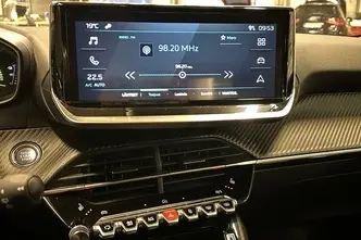 Peugeot 2008, elektra, automatinė, priekiniai varomieji ratai