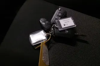 Citroën Jumpy, 2.0, 106 kW, дизель, механическая, передний привод