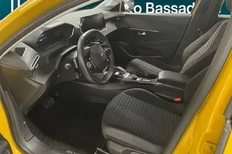 Peugeot 208, 1.2, 74 kW, bensiin, automaat, esivedu